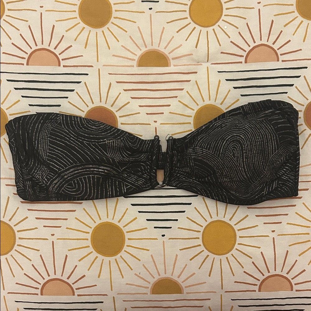 Chic Black Patterned Bandeau Bikini Top
